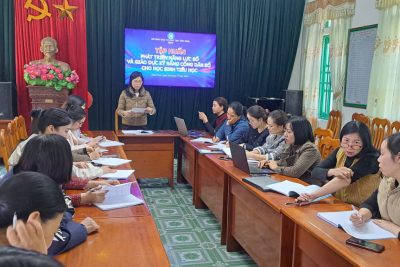 Trường Tiểu học Giao Xuân tổ chức tập huấn phát triển năng lực số và giáo dục kĩ năng công dân số cho học sinh Tiểu học